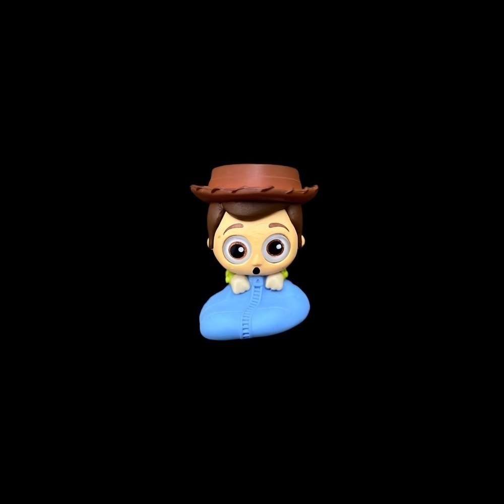 Disney Doorables: Let’s Go Series Ultra Rare Figurine – Camping Getaway – Woody